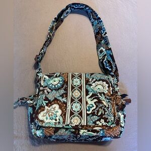 Vera Bradley Med Crossbody/Messenger Bag in the Retired "Java Blue” Pattern